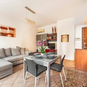 Martesana Flat With Balcony - M1 Gorla And Turro Milano